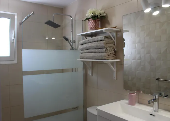 Casa Piscina Privada Climatizada 3 度假居